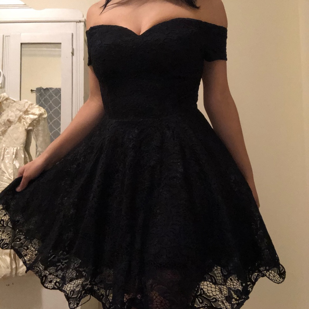 FULL LACE OFF THE SHOULDER BLACK DRESS!🥰